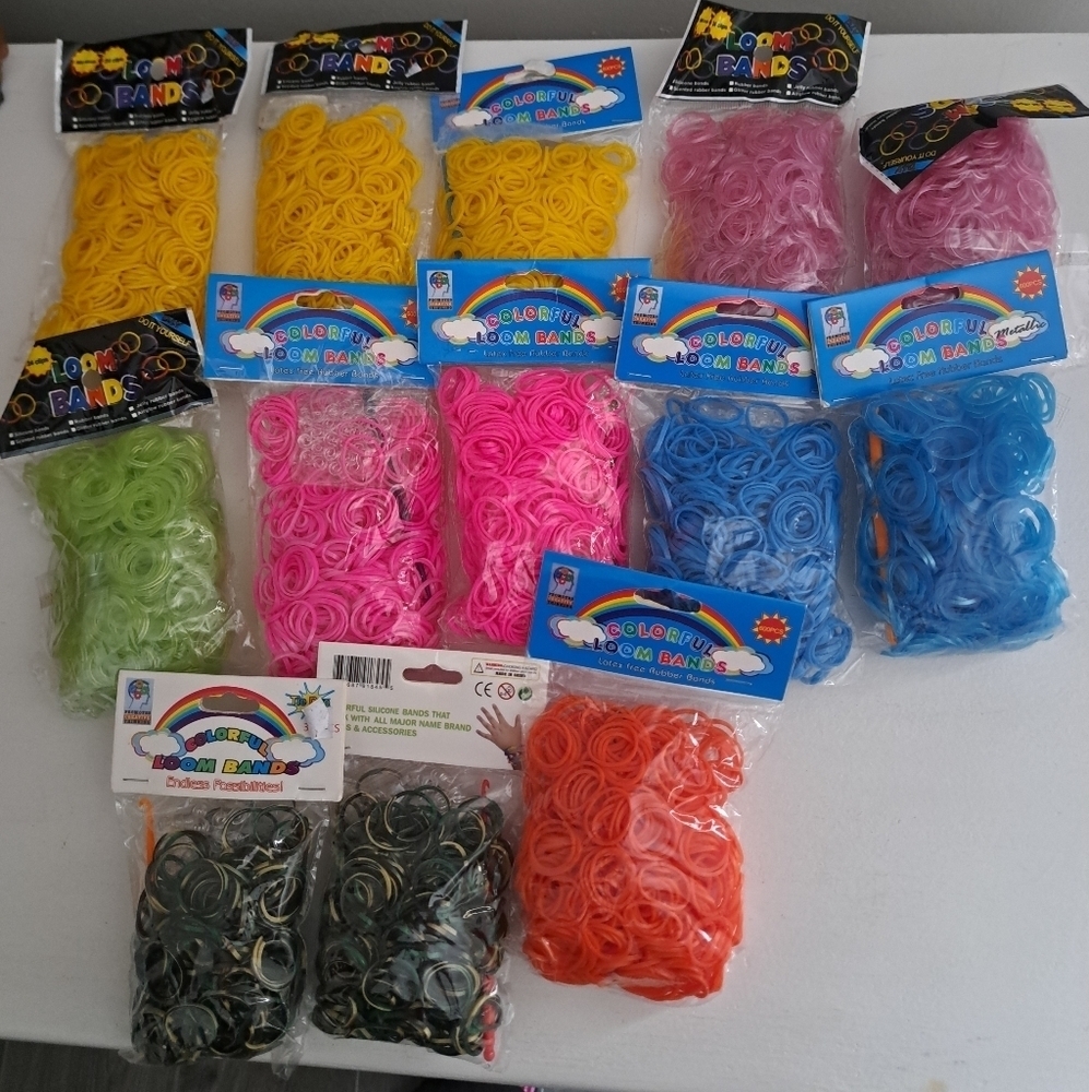 Loom Bands crafts DIY red blue camo green pink yellow green bracelet 13 pkgs new